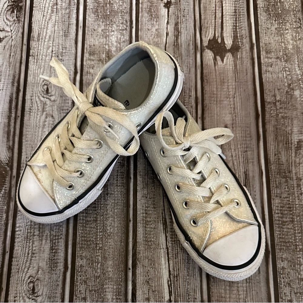 Converse White Iridescent Glitter Low Top Sneakers Toddler Size 12